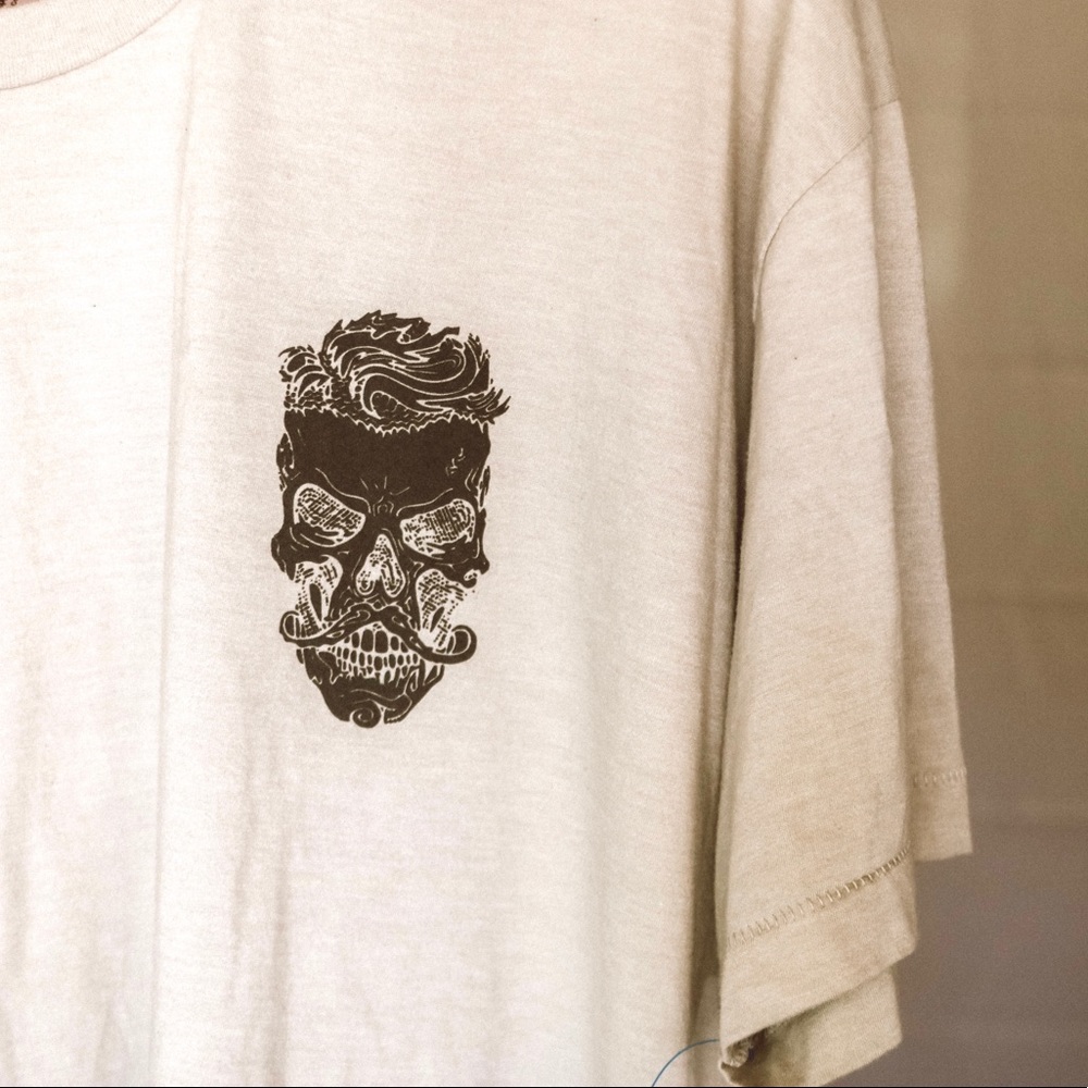 vintage skull tee